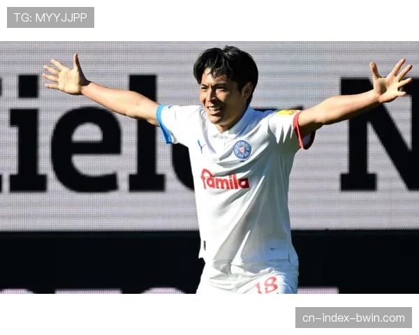 町野修斗斩获门兴处子球 日本前锋德甲闪光