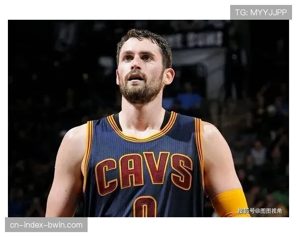 狼队莫斯奎拉手球事件成焦点,球员技巧影响判罚视角 狼队莫斯奎拉手球事件成焦点,球员技巧影响判罚视角